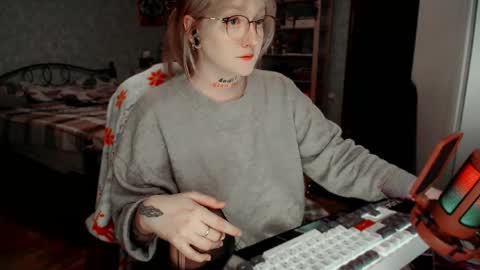 Kate online show from 03-22-26, 11:30