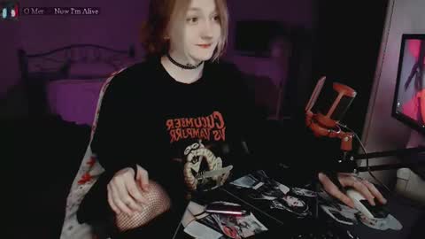 Snapshot of raiingurl chatting on 06-14-26, 01:03 Kate online show from 06-14-26, 01:03