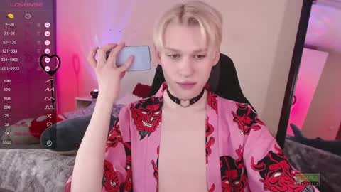 Mike online show from 12-25-24, 11:54