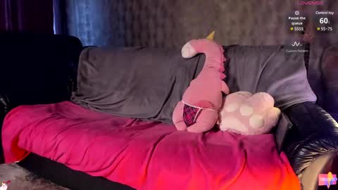 Snapshot of rainbowpony420 chatting on 02-08-25, 05:51 Joline and Alexa online show from 02-08-25, 05:51