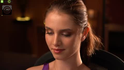 Snapshot of raisadoll chatting on 05-31-26, 06:09 Raisa online show from 05-31-26, 06:09