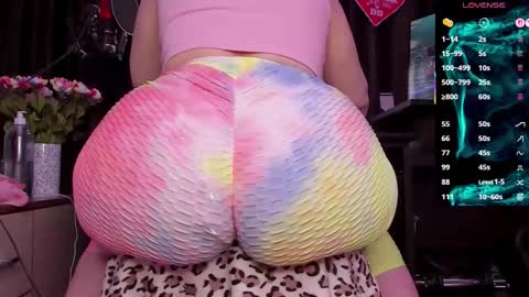 Laura online show from 03-16-26, 05:44