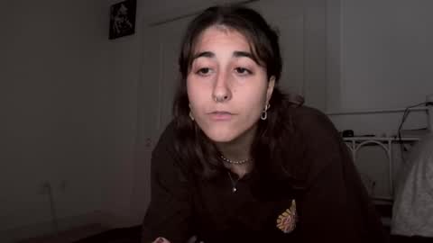 Snapshot of raiyvyn chatting on 09-10-25, 04:01 Ray Ray online show from 09-10-25, 04:01