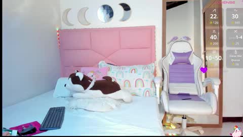  Nina  online show from 12-14-25, 02:17