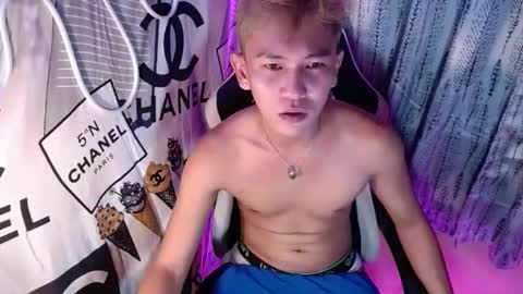 ralfhuge24 online show from 12-23-25, 01:36