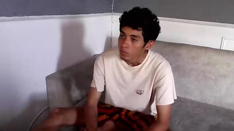 Snapshot of rami_hot0 chatting on 11-02-25, 04:42 rami_hot0 online show from 11-02-25, 04:42