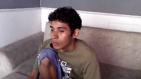 Snapshot of rami_hot0 chatting on 11-03-25, 09:27 rami_hot0 online show from 11-03-25, 09:27