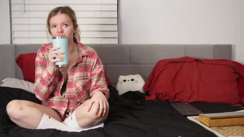 Rami online show from 01-15-25, 01:34