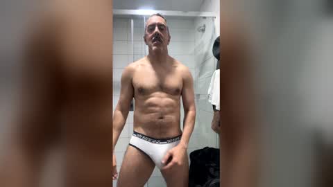 Snapshot of ramix95 chatting on 04-05-26, 06:38 ramix95 online show from 04-05-26, 06:38