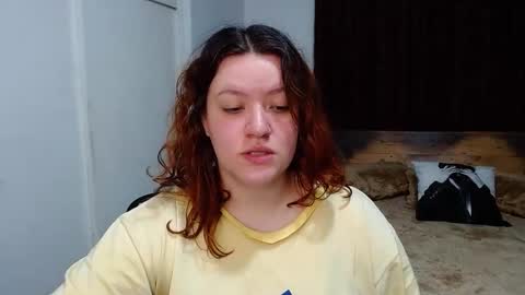 Snapshot of ramona15 chatting on 09-14-25, 12:21 Ramona online show from 09-14-25, 12:21