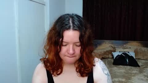 Snapshot of ramona15 chatting on 09-18-25, 11:40 Ramona online show from 09-18-25, 11:40