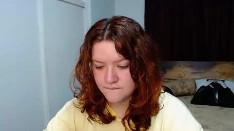 Snapshot of ramona15 chatting on 10-18-25, 10:43 Ramona online show from 10-18-25, 10:43