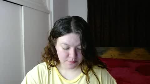 Snapshot of ramona15 chatting on 04-26-26, 02:42 Ramona online show from 04-26-26, 02:42
