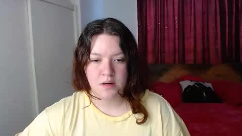 Snapshot of ramona15 chatting on 04-29-26, 10:16 Ramona online show from 04-29-26, 10:16