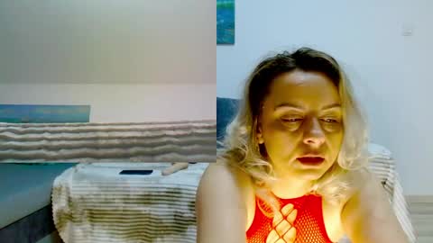 Kim-Hot-Girl online show from 04-28-26, 07:52
