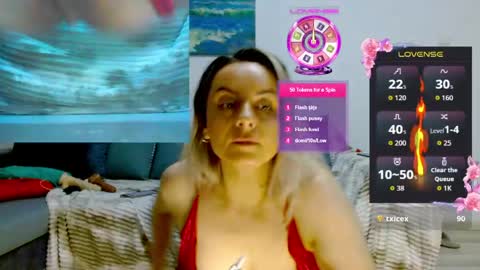 Snapshot of ramonaanca99 chatting on 05-09-26, 08:14 Kim-Hot-Girl online show from 05-09-26, 08:14