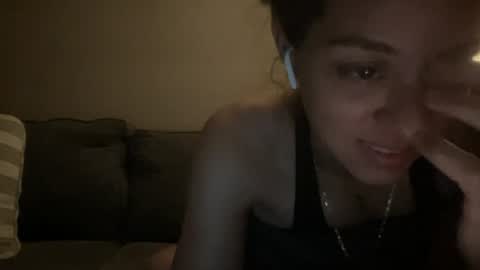 Snapshot of ramonajas chatting on 06-17-26, 05:32 RamonaJ online show from 06-17-26, 05:32