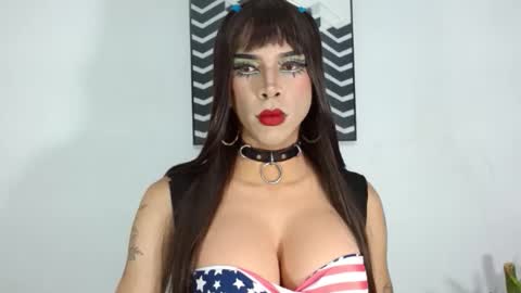 Snapshot of ramonasmit chatting on 05-15-26, 09:11 RamonaSmit online show from 05-15-26, 09:11