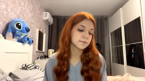 Snapshot of randareidling chatting on 10-15-25, 07:03 Randa online show from 10-15-25, 07:03