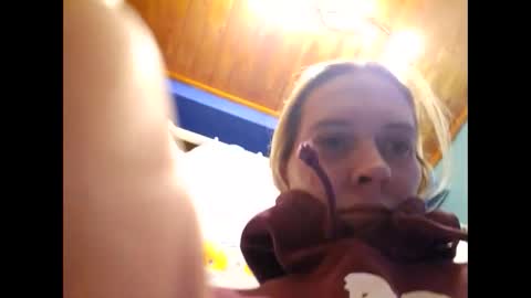 Snapshot of randcandy77 chatting on 12-18-24, 02:10 Randcandy77 online show from 12-18-24, 02:10