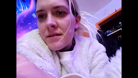 Snapshot of randcandy77 chatting on 02-10-25, 07:28 Randcandy77 online show from 02-10-25, 07:28