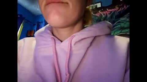 Snapshot of randcandy77 chatting on 02-16-25, 02:32 Randcandy77 online show from 02-16-25, 02:32