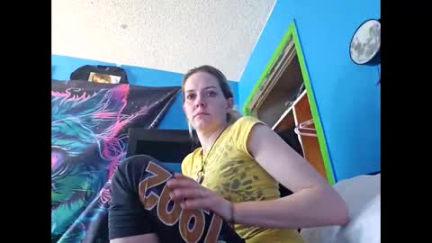 Snapshot of randcandy77 chatting on 02-24-25, 05:20 Randcandy77 online show from 02-24-25, 05:20