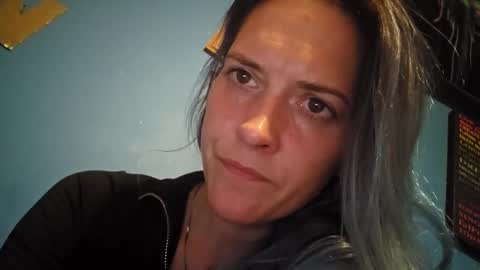 Snapshot of randcandy77 chatting on 09-20-25, 04:13 Randcandy77 online show from 09-20-25, 04:13