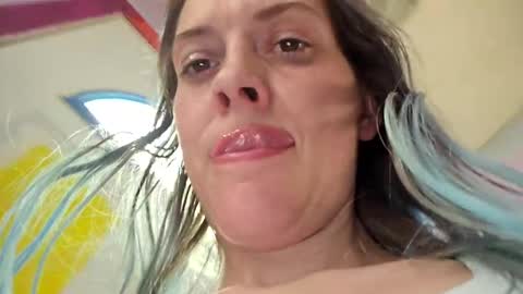 Snapshot of randcandy77 chatting on 10-23-25, 04:39 Randcandy77 online show from 10-23-25, 04:39