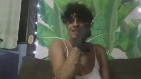 Random girl on sofa online show from 02-13-26, 05:03