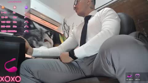 Snapshot of randylukehot chatting on 11-07-25, 09:09 randylukehot online show from 11-07-25, 09:09