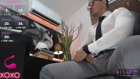 Snapshot of randylukehot chatting on 12-02-25, 08:48 randylukehot online show from 12-02-25, 08:48