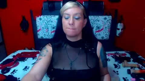 Sonia online show from 01-13-25, 03:45