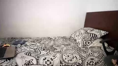 Snapshot of rangel_sex chatting on 12-11-24, 01:37 Rangel and Lola online show from 12-11-24, 01:37