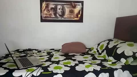 Snapshot of rangel_sex chatting on 11-23-25, 07:13 Rangel and Lola online show from 11-23-25, 07:13