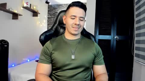 Jonas online show from 12-06-24, 01:07