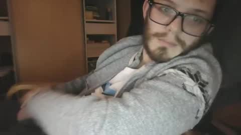 Snapshot of raphaellamane250601 chatting on 12-14-24, 08:08 raphaellamane250601 online show from 12-14-24, 08:08