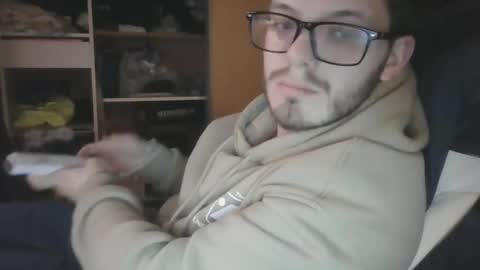 Snapshot of raphaellamane250601 chatting on 01-01-25, 08:15 raphaellamane250601 online show from 01-01-25, 08:15