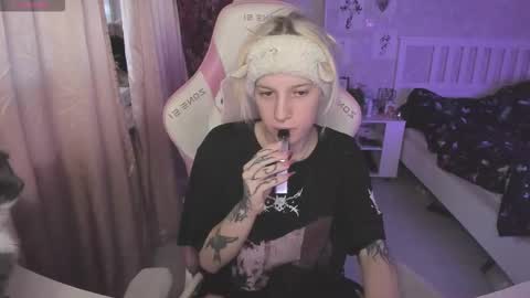 Rapunzel online show from 01-07-26, 01:24