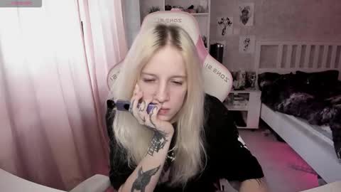 Rapunzel online show from 02-03-26, 01:16