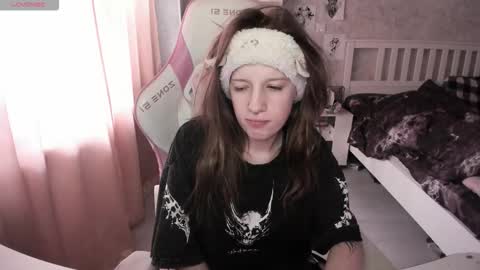 Rapunzel online show from 02-12-26, 01:28