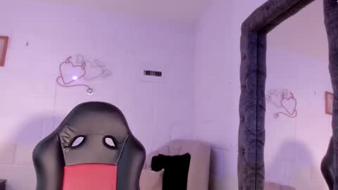 Raquel online show from 09-25-25, 08:56