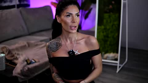 Raquelle online show from 04-04-26, 08:34