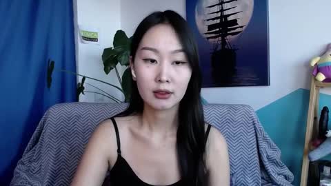 ratna_mm online show from 02-18-25, 09:21