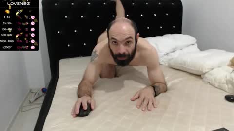 RaulWildBoy27 online show from 10-12-25, 01:43