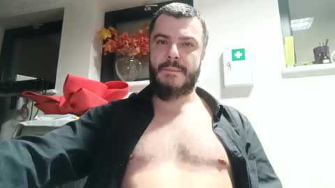 Snapshot of ravart43 chatting on 12-10-24, 01:22 ravart43 online show from 12-10-24, 01:22