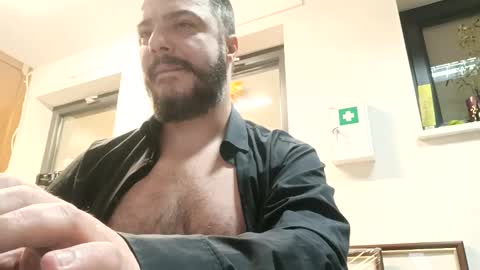 Snapshot of ravart43 chatting on 01-02-25, 12:02 ravart43 online show from 01-02-25, 12:02