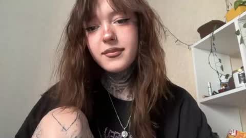 Snapshot of raven_armor chatting on 08-02-26, 01:20 raven_armor online show from 08-02-26, 01:20