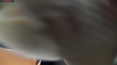 Raven Foxxy online show from 04-17-26, 05:32