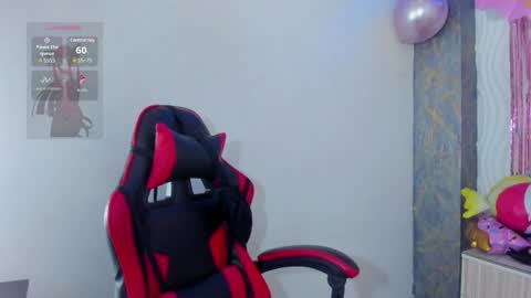 Snapshot of raven_rouge chatting on 07-14-26, 12:33 gata online show from 07-14-26, 12:33